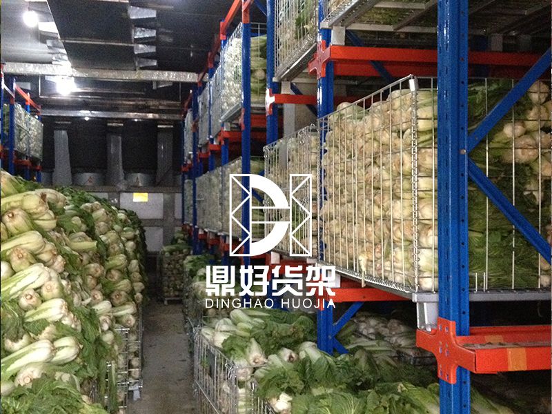 云南通海某大型农蔬企业有限公司贯通货架项目现场
