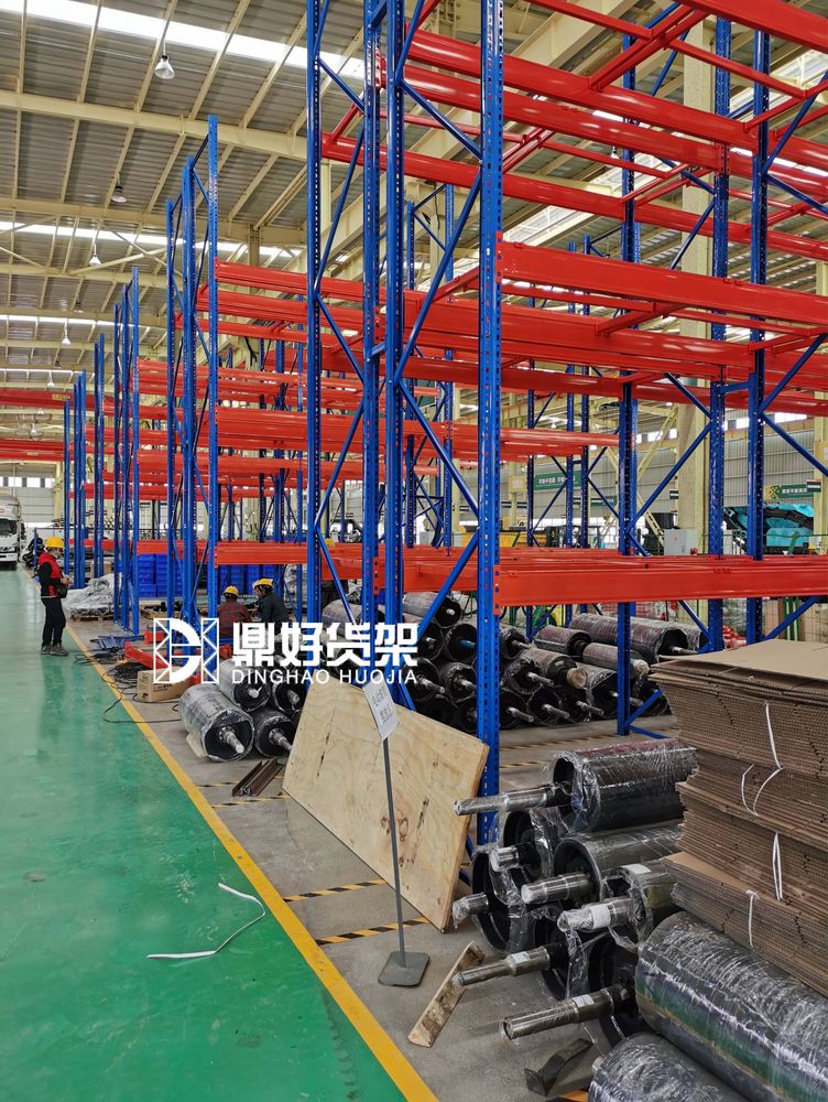 云南凯瑞特工程机械设备有限公司横梁托盘货架项目现场
